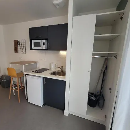 Twenty Business Flats Appart hôtel Jouy-en-Josas