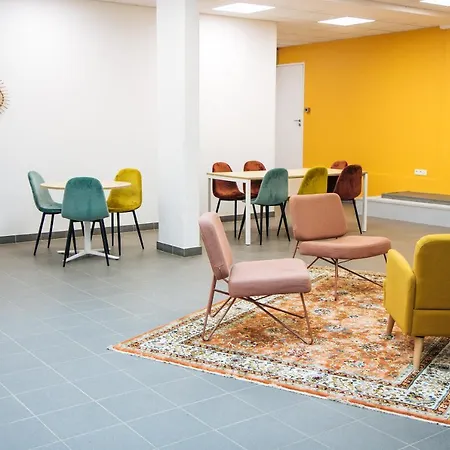 Twenty Business Flats Jouy-en-Josas