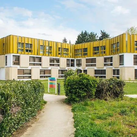 Twenty Business Flats Aparthotel Jouy-en-Josas