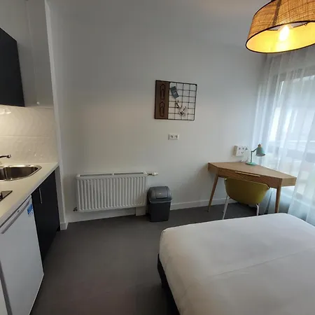 Twenty Business Flats Appart hôtel