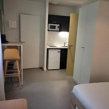 Appart hôtel Twenty Business Flats